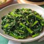 Korean Spinach Side Dish (Sigeumchi Namul)