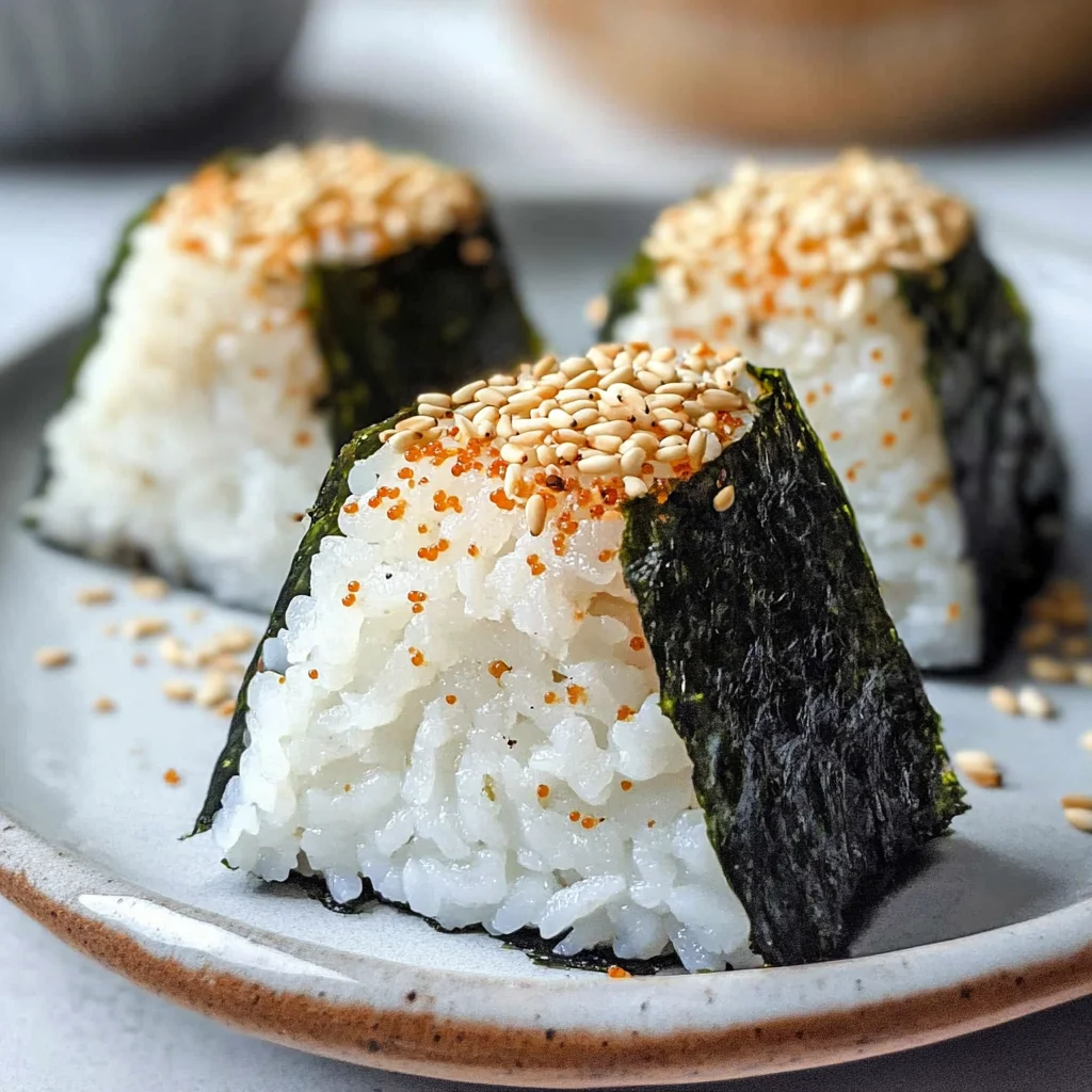 15-min. Easy Japanese Tuna Onigiri
